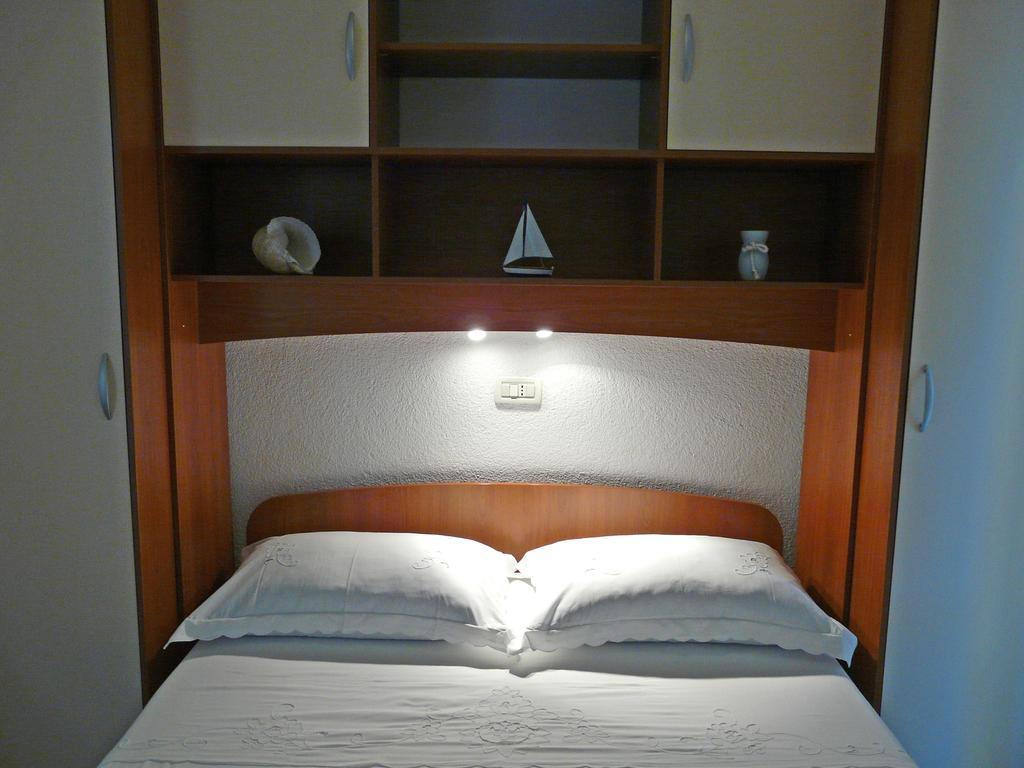 Apartments Lozina Дрвеник Номер фото